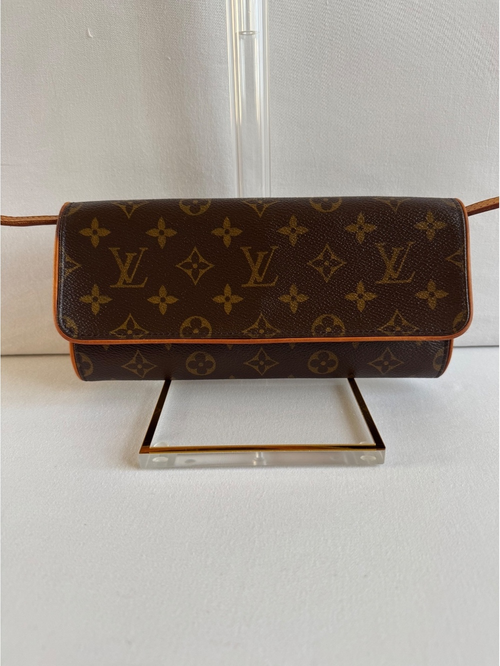 Louis Vuitton Pochette Twin GM Monogram Crossbody Shoulder Bag Authentic